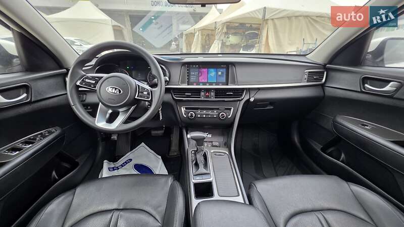 Седан Kia K5 2018 в Києві