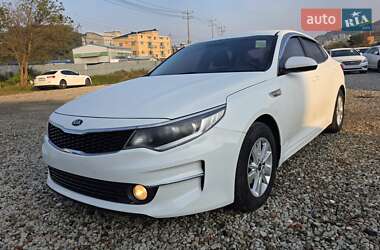 Седан Kia K5 2018 в Киеве