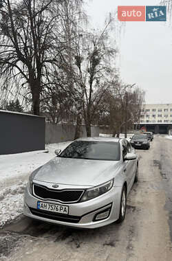 Седан Kia K5 2013 в Києві