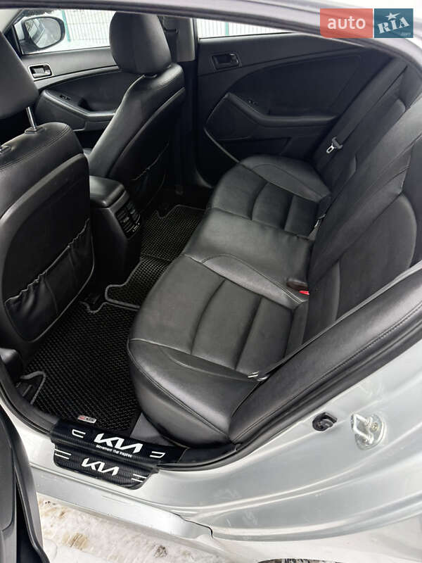 Седан Kia K5 2014 в Киеве фото 13 Седан Kia K5 2014 в Киеве