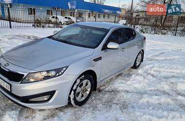Седан Kia K5 2013 в Запорожье