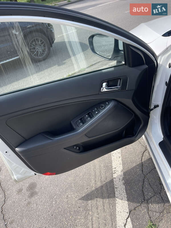 Седан Kia K5 2012 в Одессе фото 8 Седан Kia K5 2012 в Одессе