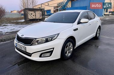 Седан Kia K5 2013 в Киеве
