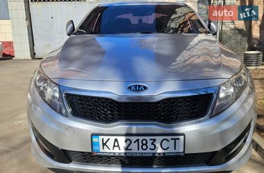 Седан Kia K5 2011 в Киеве
