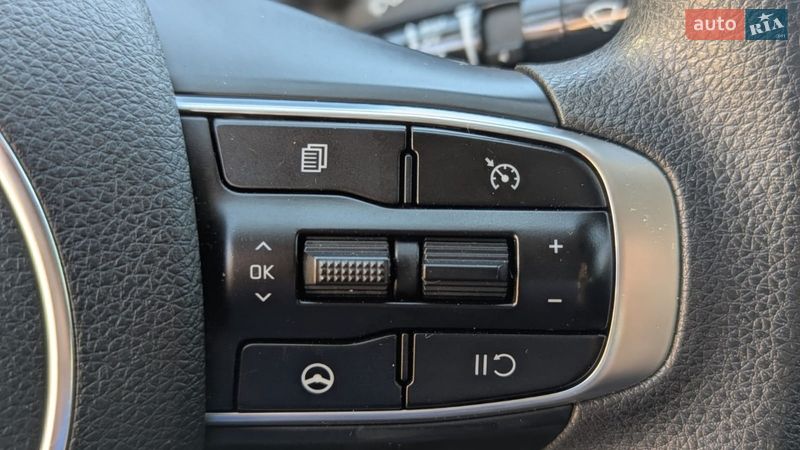 Седан Kia K5 2021 в Києві фото 23 Седан Kia K5 2021 в Києві