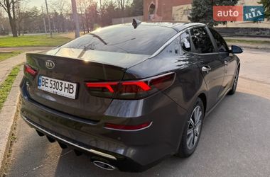 Седан Kia K5 2019 в Миколаєві