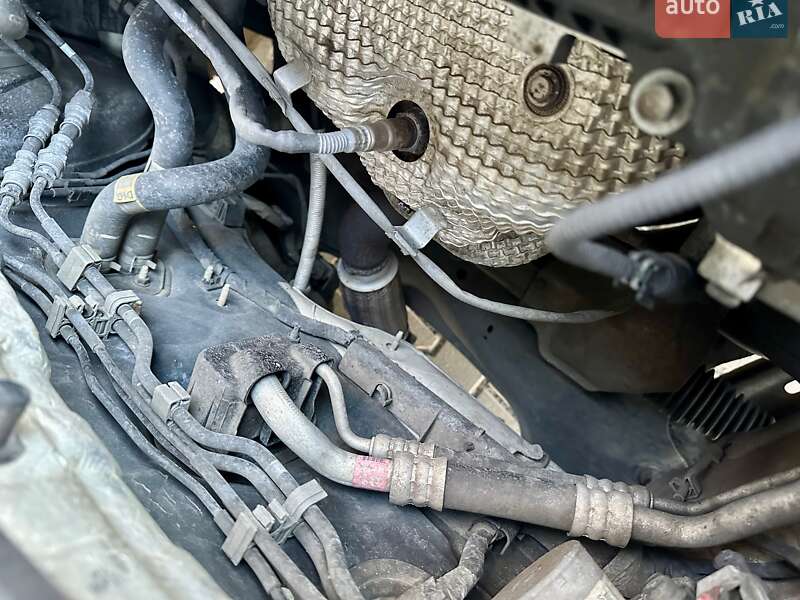 Седан Kia K5 2016 в Києві фото 38 Седан Kia K5 2016 в Києві