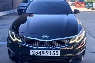 Седан Kia K5 2018 в Киеве