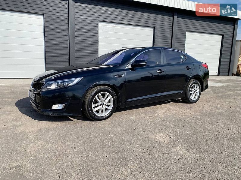 Седан Kia K5 2013 в Переяславе