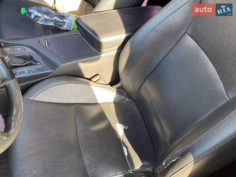 Седан Kia K5 2013 в Переяславе