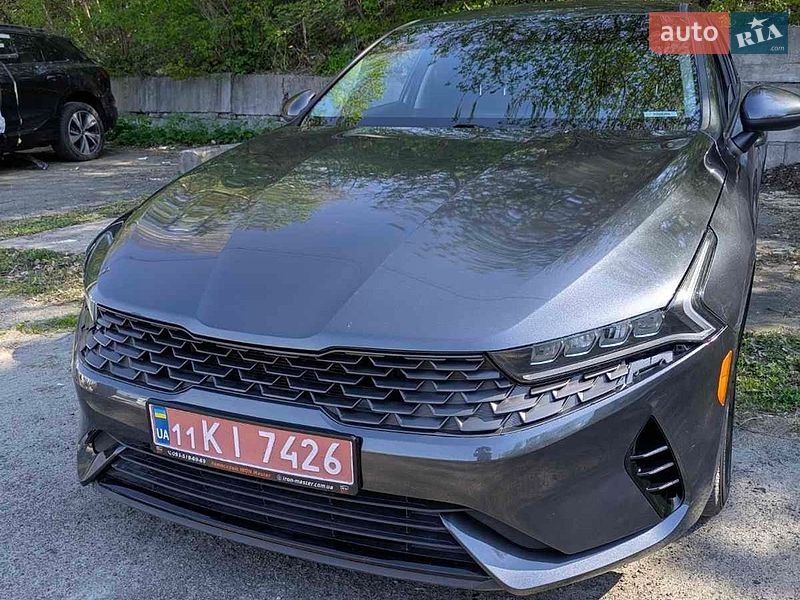 Седан Kia K5 2022 в Києві