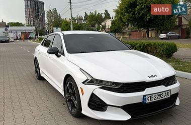Седан Kia K5 2022 в Одесі