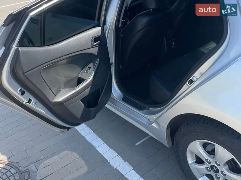 Kia K5 2014 VIN KNAGN418BEA490093 фото оголошення 23 з 60