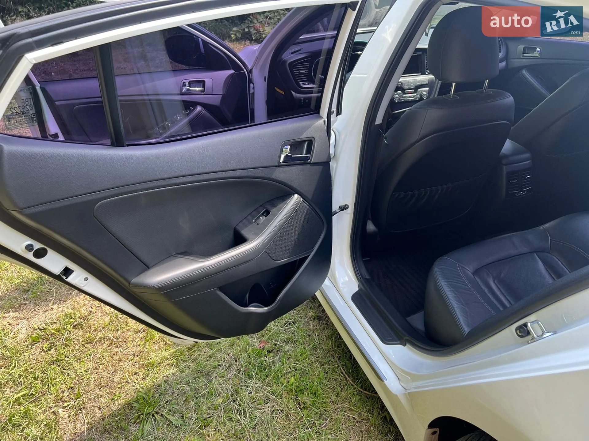 2012 Kia K5 - мініатюра 16