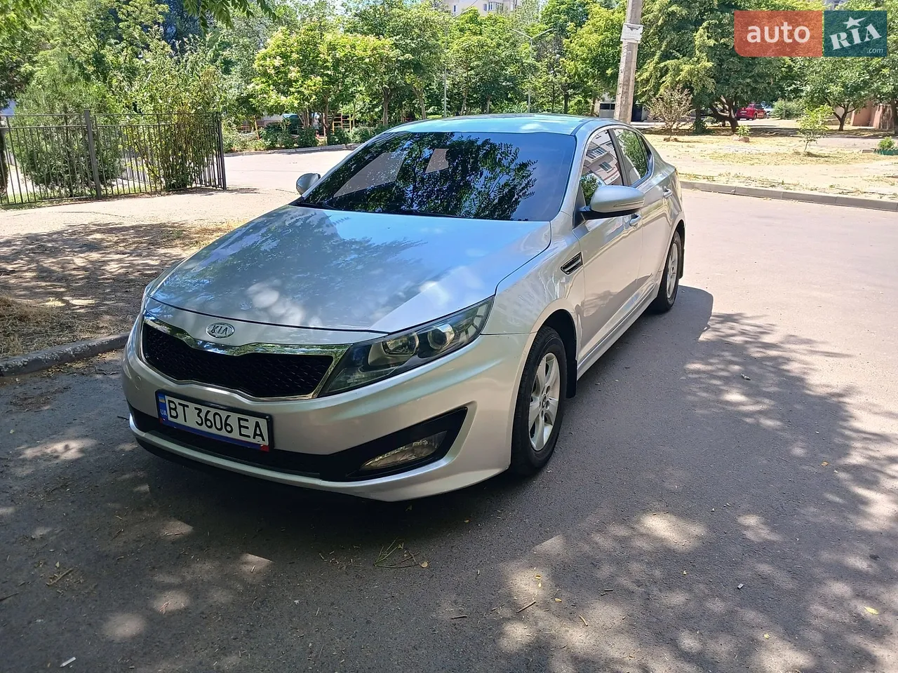 2012 Kia K5 - мініатюра 16