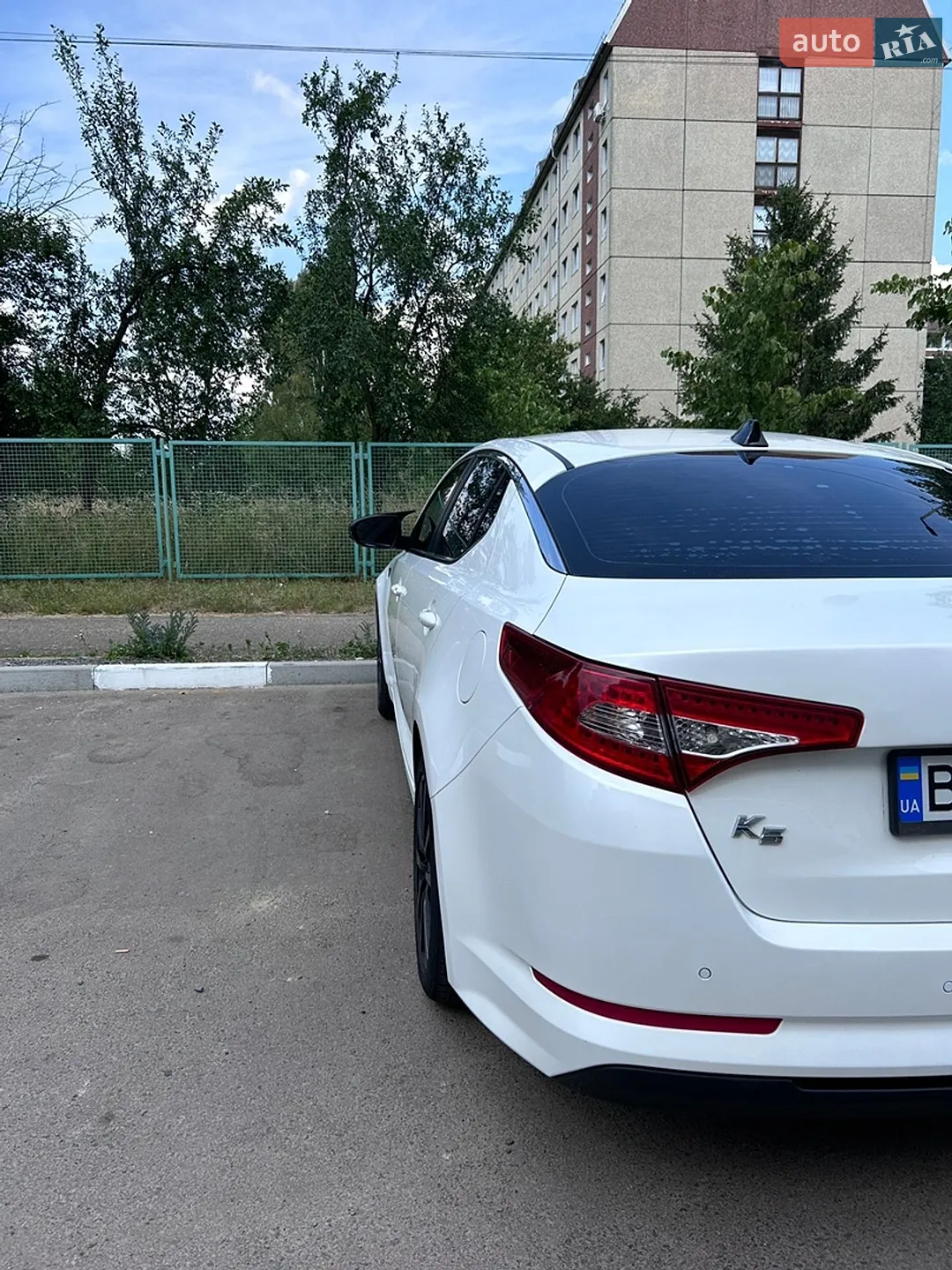 Kia K5 2013 VIN KNAGN418BDA412029 фото оголошення 10 з 13