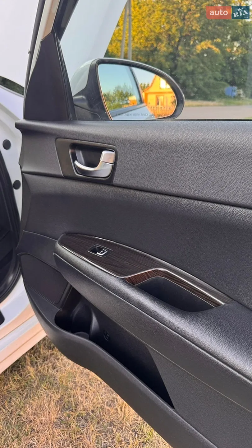 2015 Kia K5 - мініатюра 32