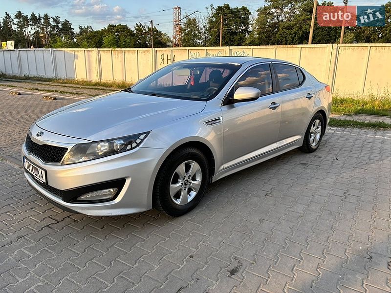 Седан Kia K5 2013 в Ирпене фото 2 Седан Kia K5 2013 в Ирпене