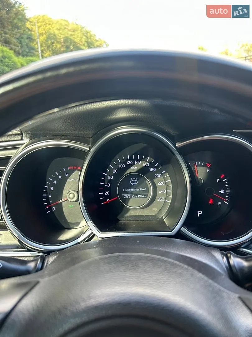2013 Kia K5 - мініатюра 10