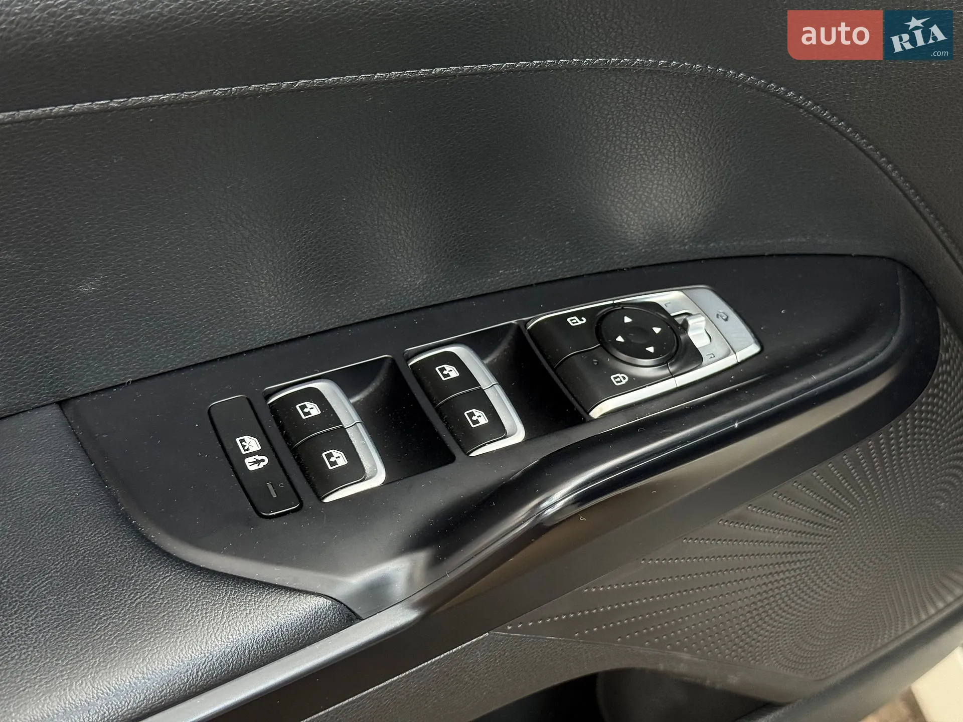 2020 Kia K5 - мініатюра 19