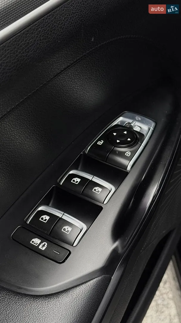 2020 Kia K5 - мініатюра 13