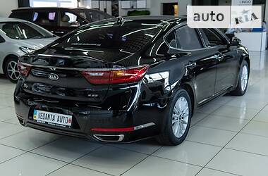 Седан Kia K7 2016 в Одессе