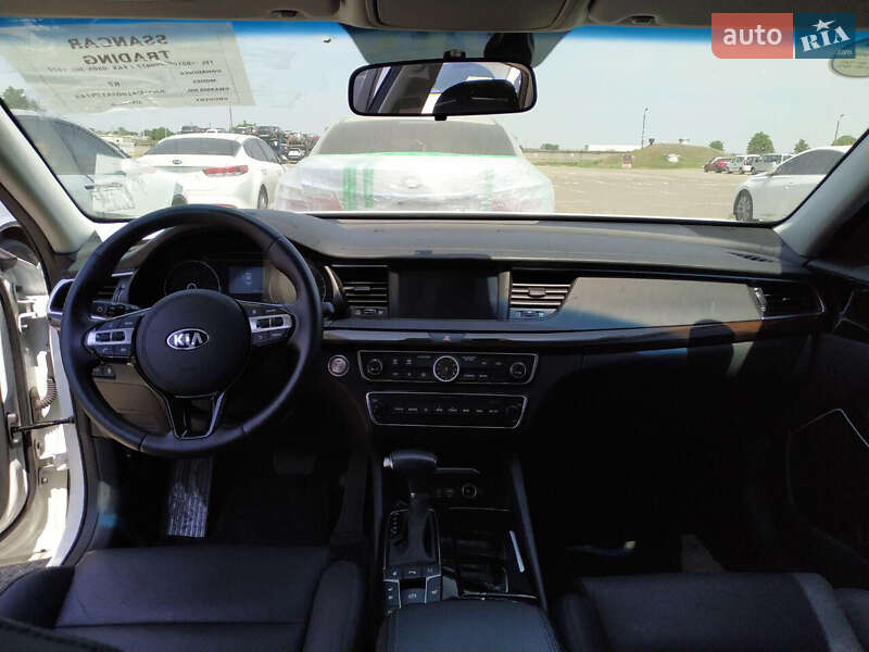 Седан Kia K7 2018 в Новомосковске