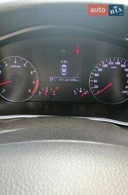 Седан Kia K7 2014 в 