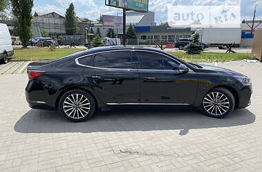 Седан Kia K7 2018 в Киеве