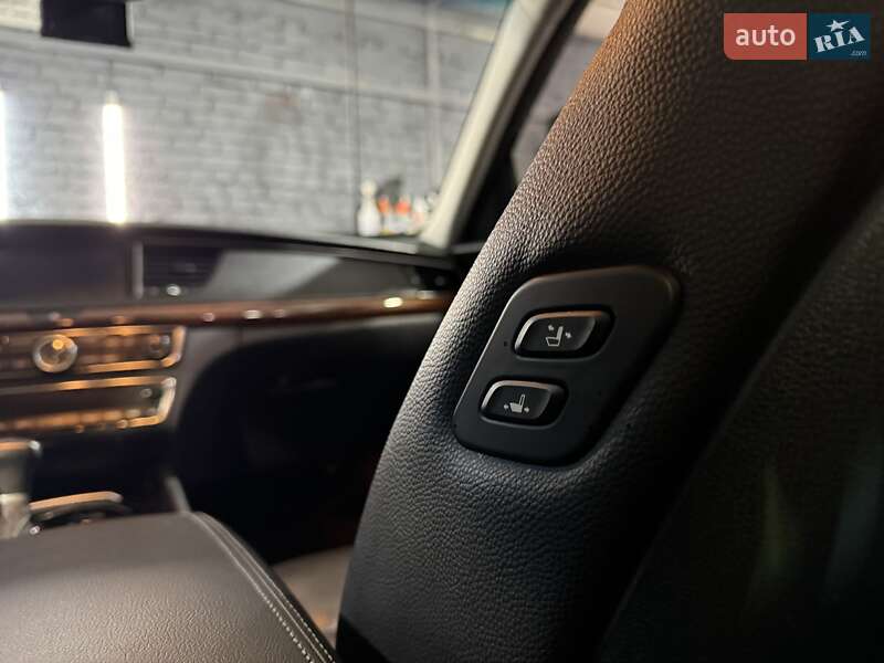 Седан Kia K7 2016 в Дніпрі
