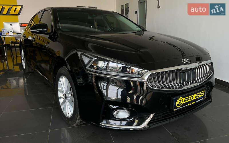 Седан Kia K7 2016 в 