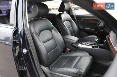 Седан Kia K7 2017 в 