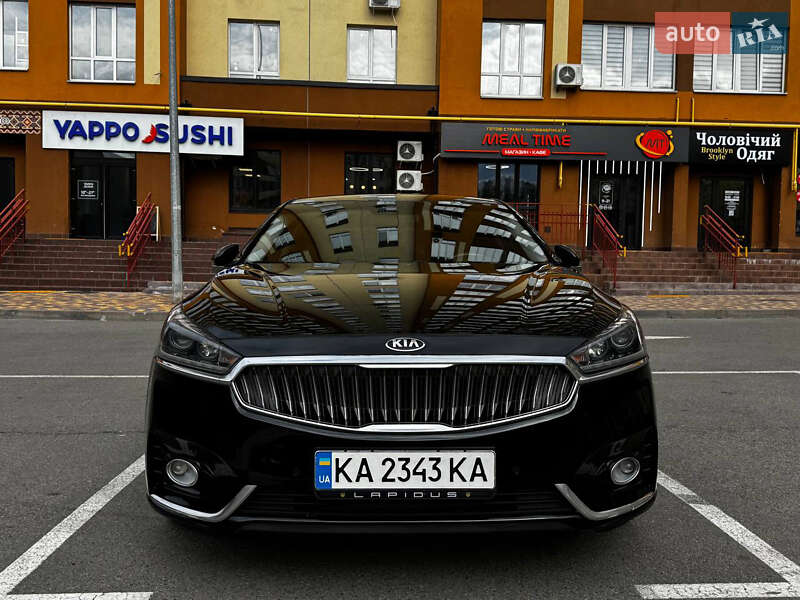 Седан Kia K7 2017 в 