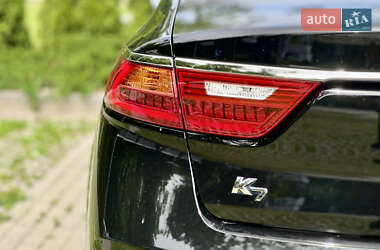 Седан Kia K7 2018 в 