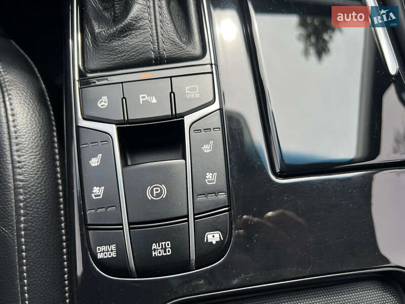 Седан Kia K7 2018 в Харькове