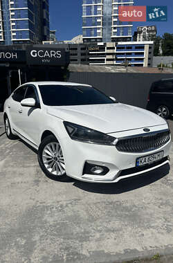 Седан Kia K7 2016 в Киеве