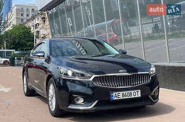 Седан Kia K7 2017 в Киеве