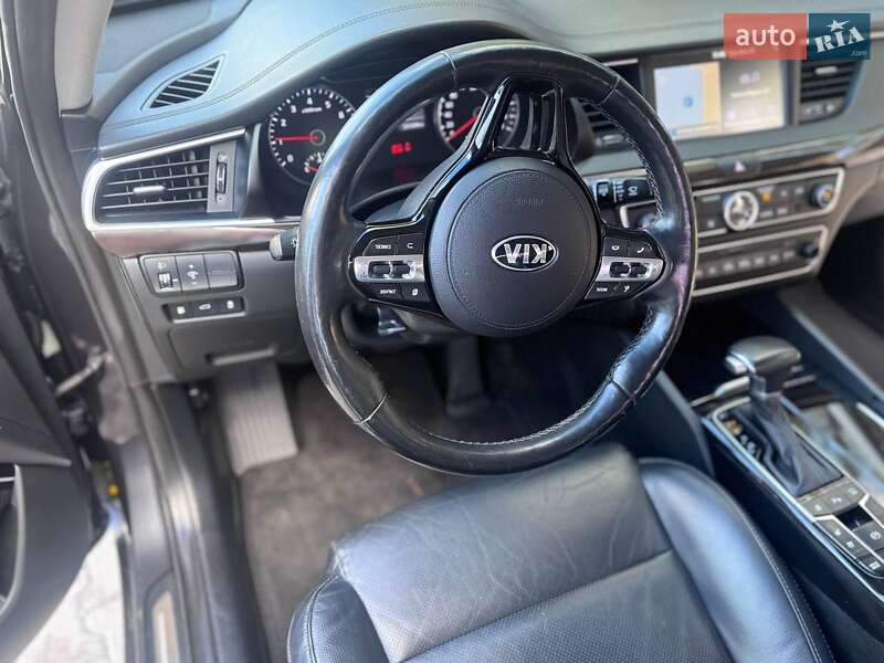 Седан Kia K7 2018 в Хмельницькому