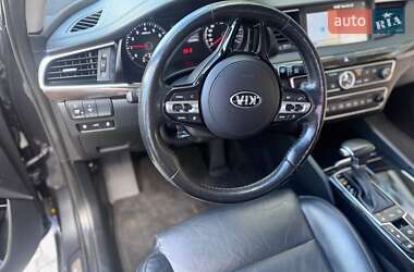 Седан Kia K7 2018 в 