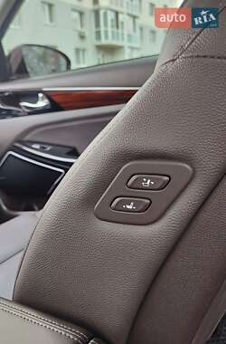 Седан Kia K7 2017 в 