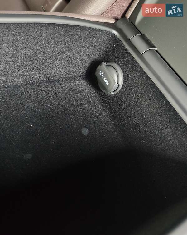 Седан Kia K7 2017 в Виннице