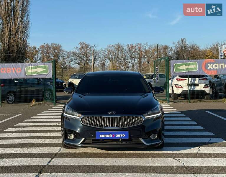 Седан Kia K7 2017 в Одессе