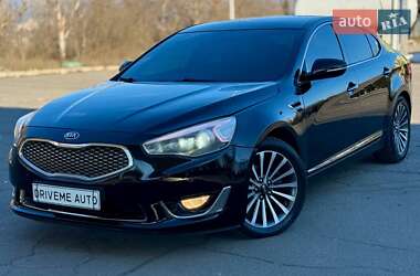 Седан Kia K7 2014 в Дніпрі