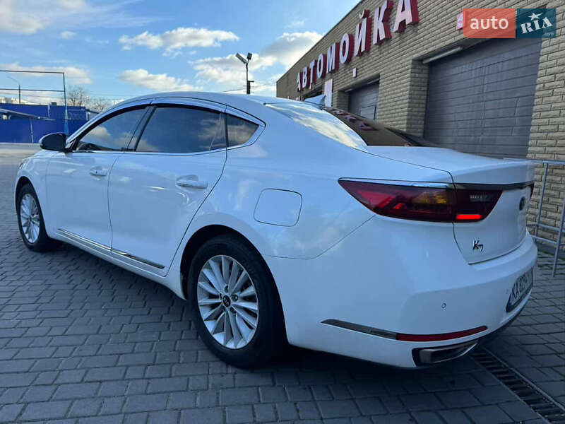 Седан Kia K7 2016 в Харькове