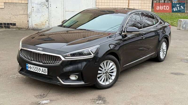 Седан Kia K7 2017 в Одессе