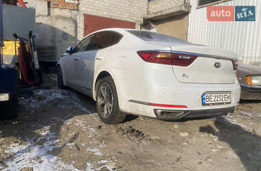 Седан Kia K7 2016 в Николаеве