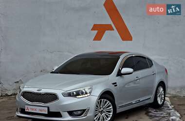Седан Kia K7 2015 в Одессе