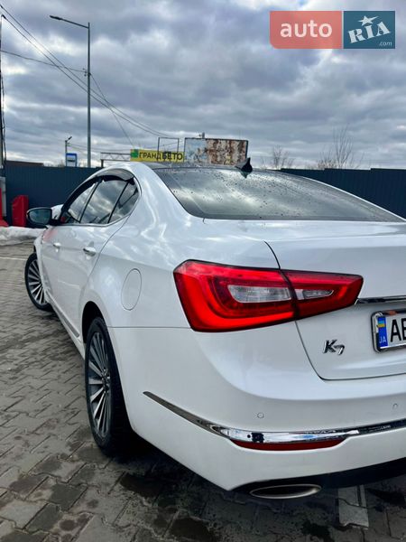 Седан Kia K7 2015 в Києві