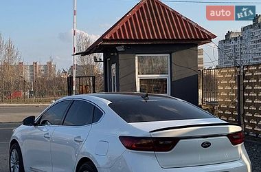 Седан Kia K7 2016 в Киеве