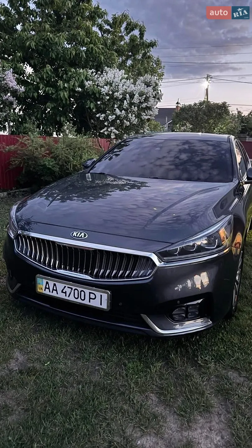 2017 Kia K7 - фото 1